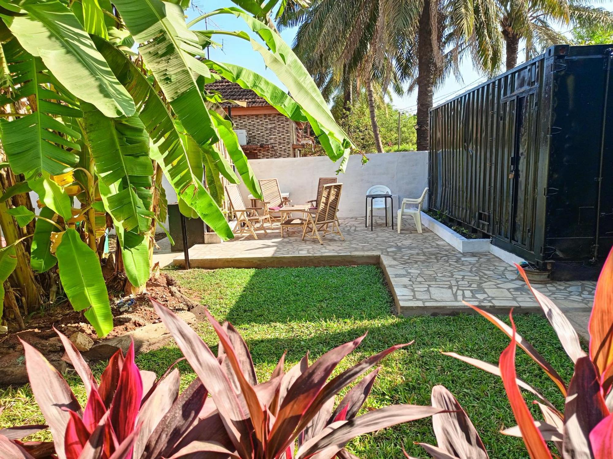 Casa Cacheu Homestay Guest House Бисау Екстериор снимка