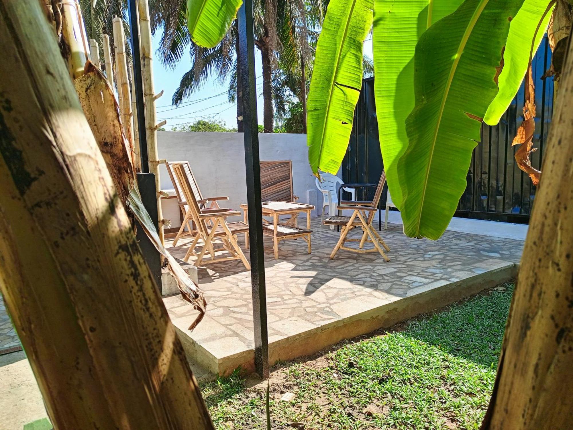 Casa Cacheu Homestay Guest House Бисау Екстериор снимка