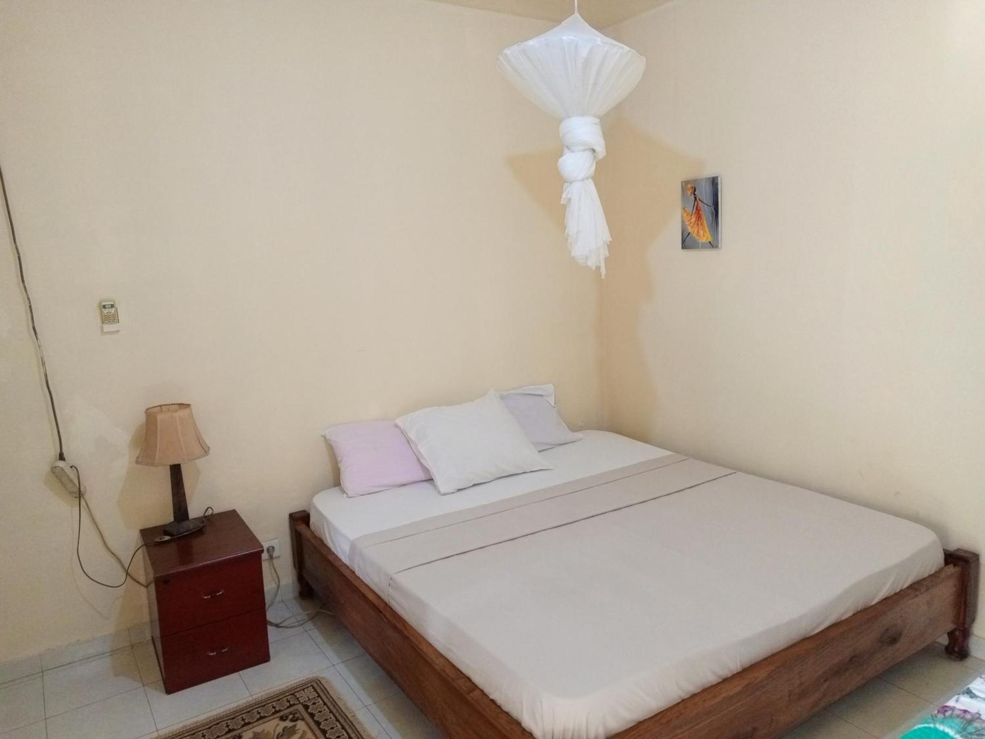 Casa Cacheu Homestay Guest House Бисау Екстериор снимка