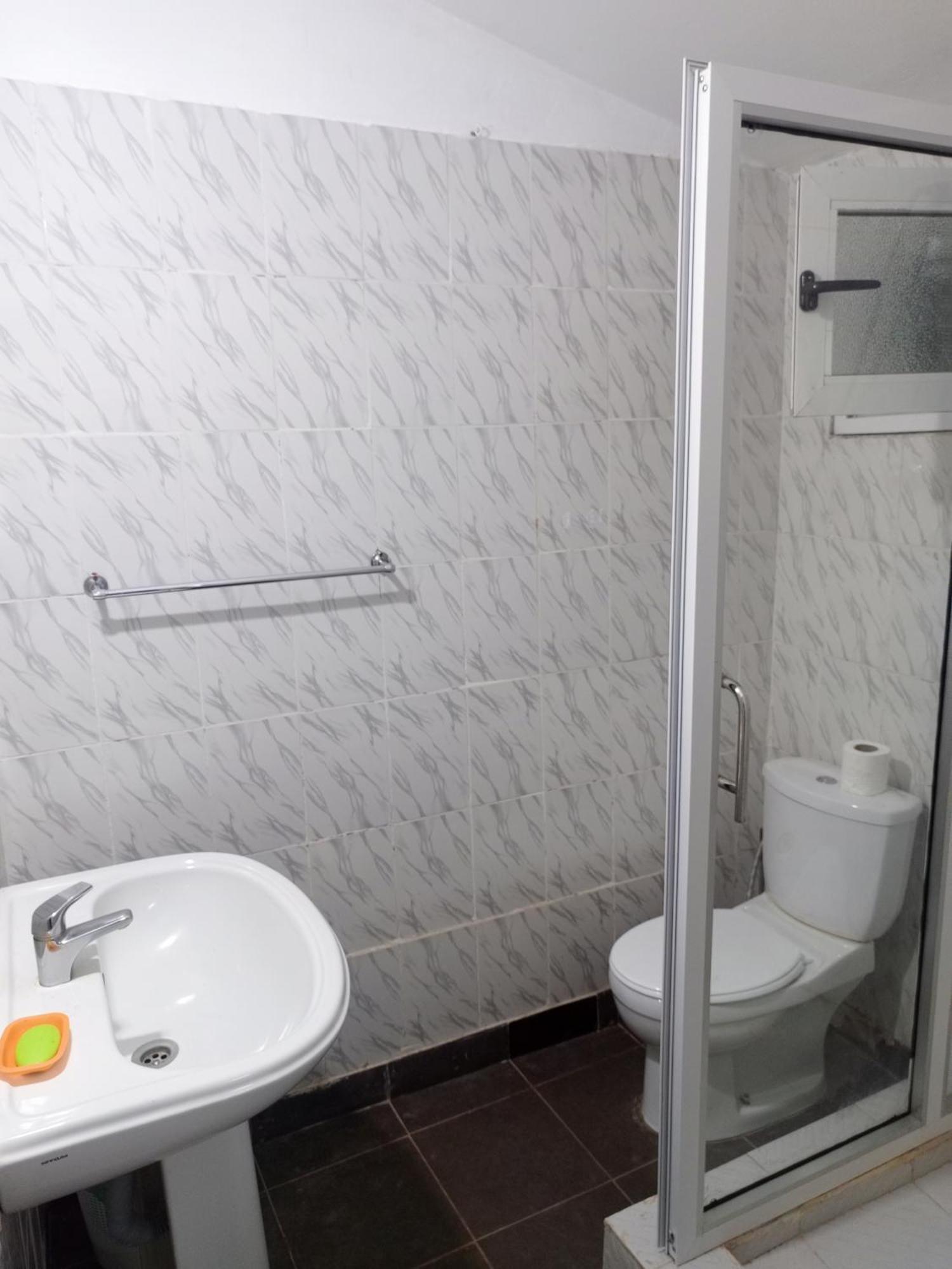 Casa Cacheu Homestay Guest House Бисау Екстериор снимка