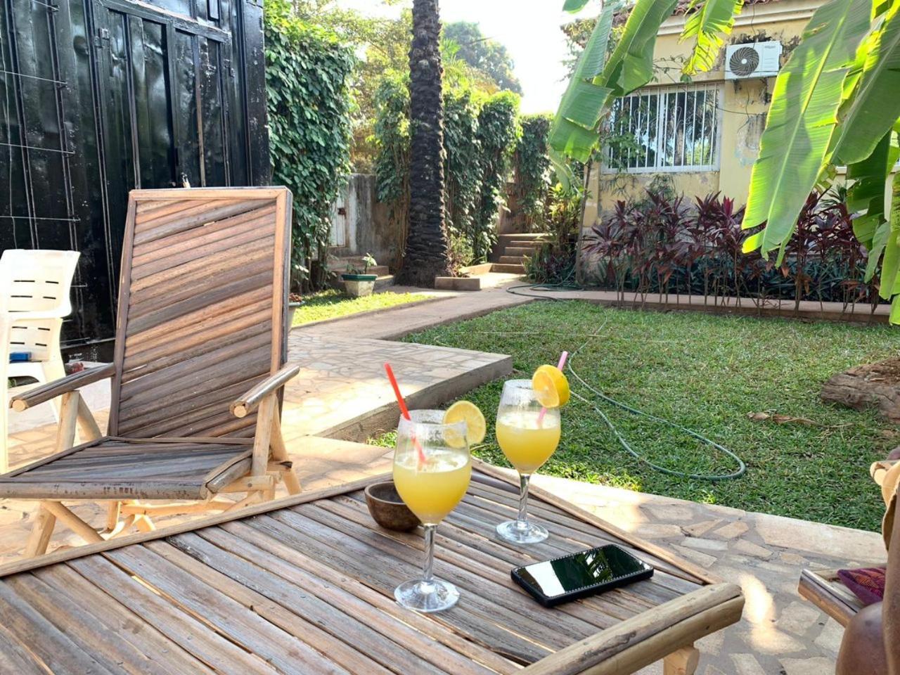 Casa Cacheu Homestay Guest House Бисау Екстериор снимка