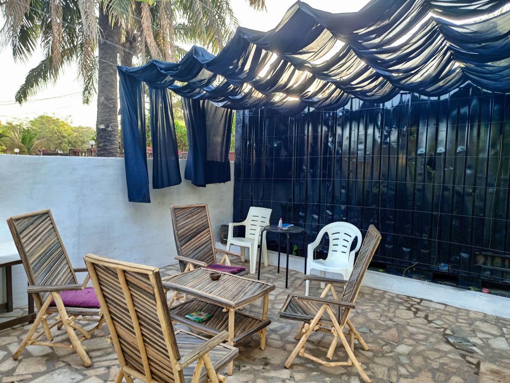 Casa Cacheu Homestay Guest House Бисау Екстериор снимка