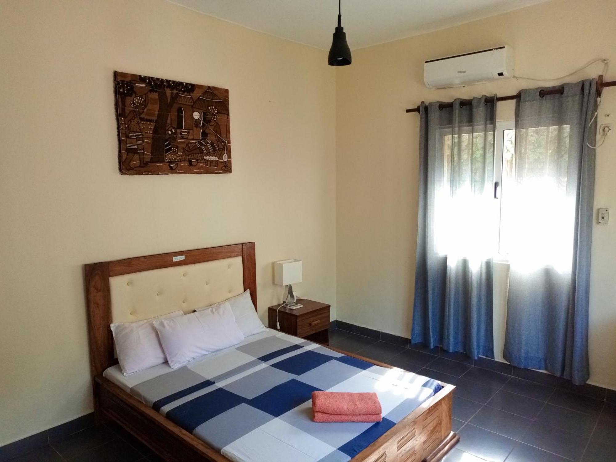 Casa Cacheu Homestay Guest House Бисау Екстериор снимка