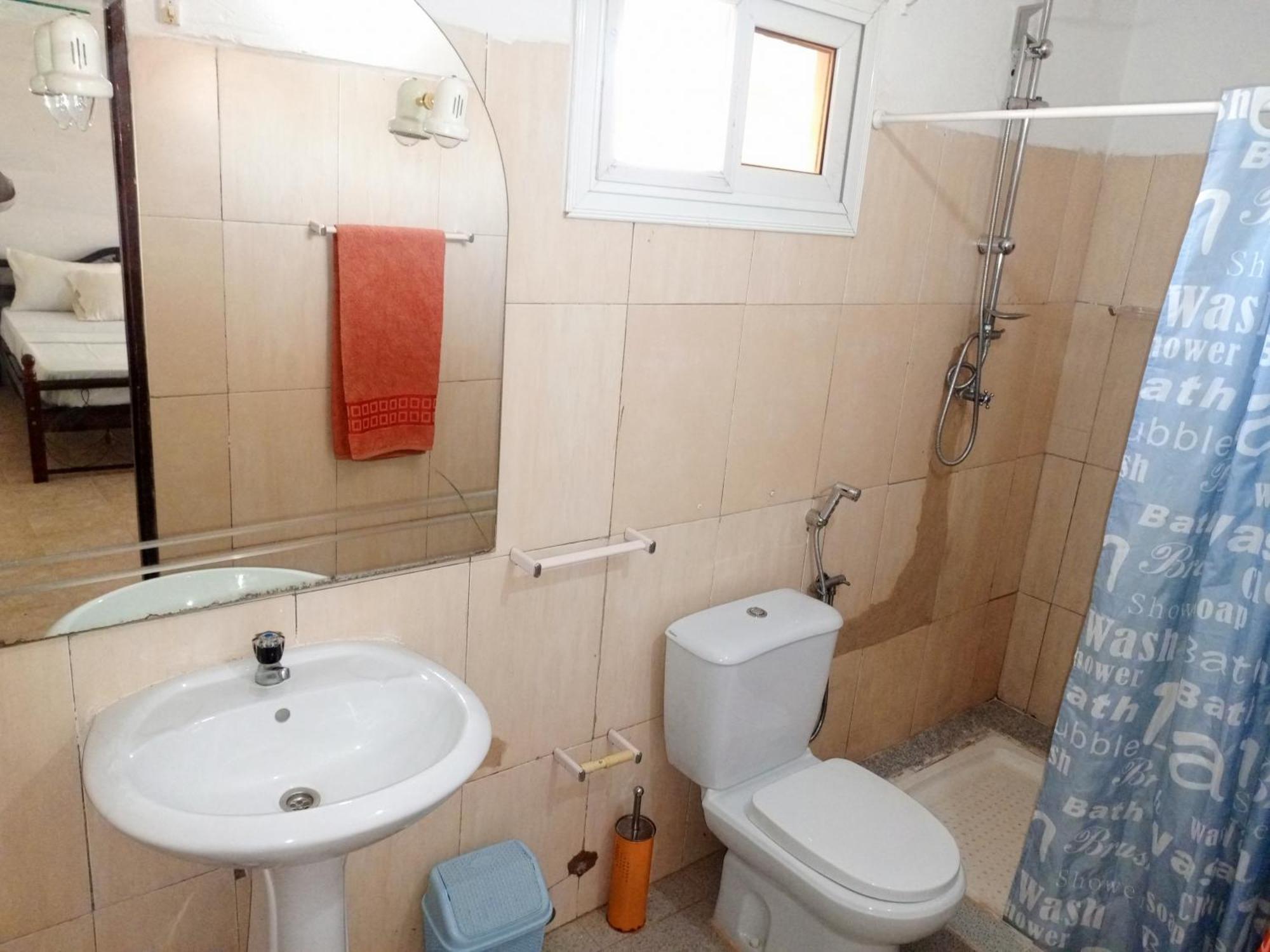 Casa Cacheu Homestay Guest House Бисау Екстериор снимка